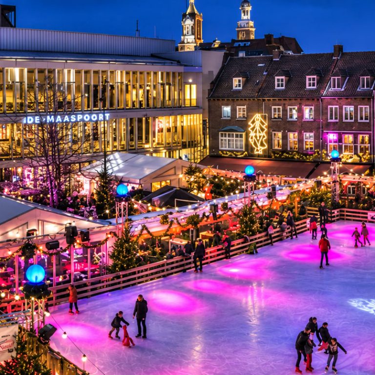 Venlo-on-Ice-bij-Nacht
